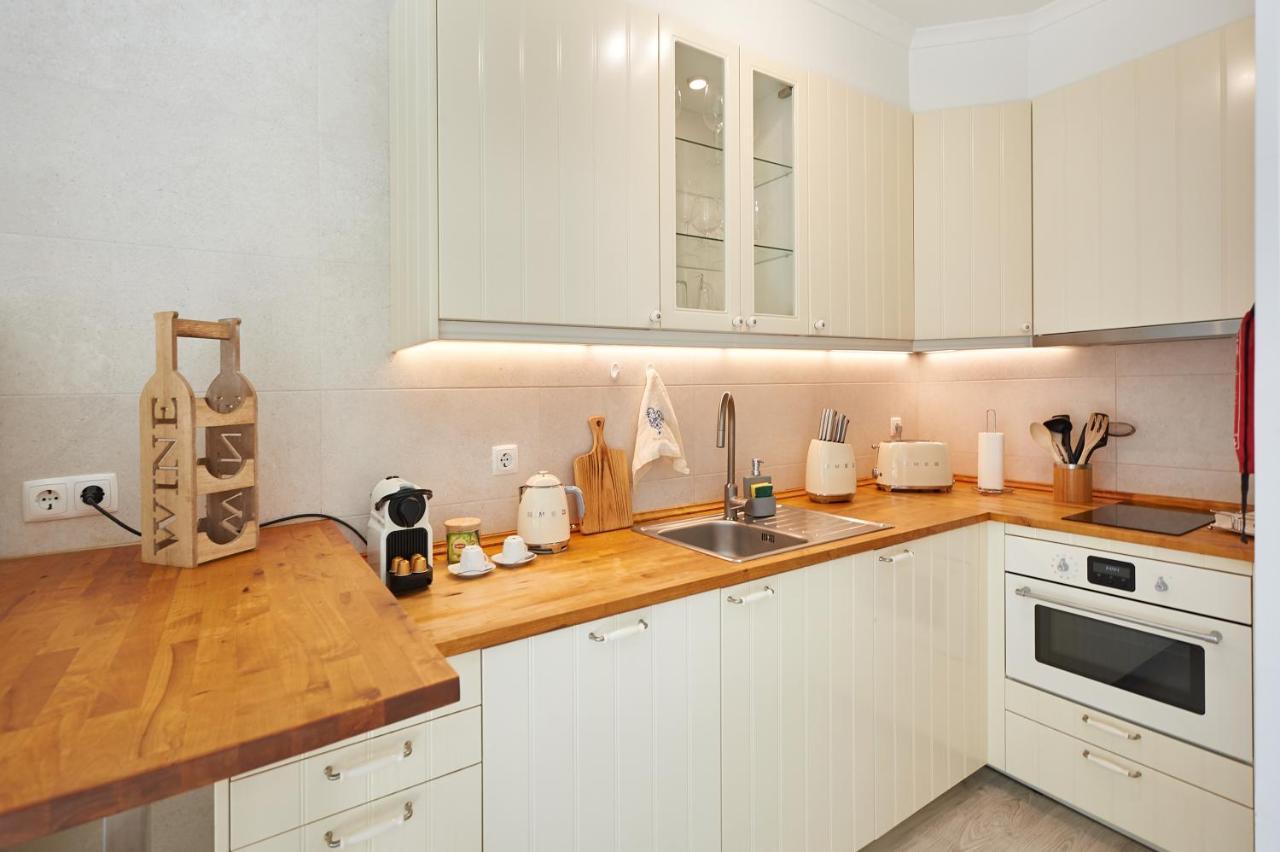 Cozy Beach House Sao Pedro Estoril São Pedro do Estoril Eksteriør billede